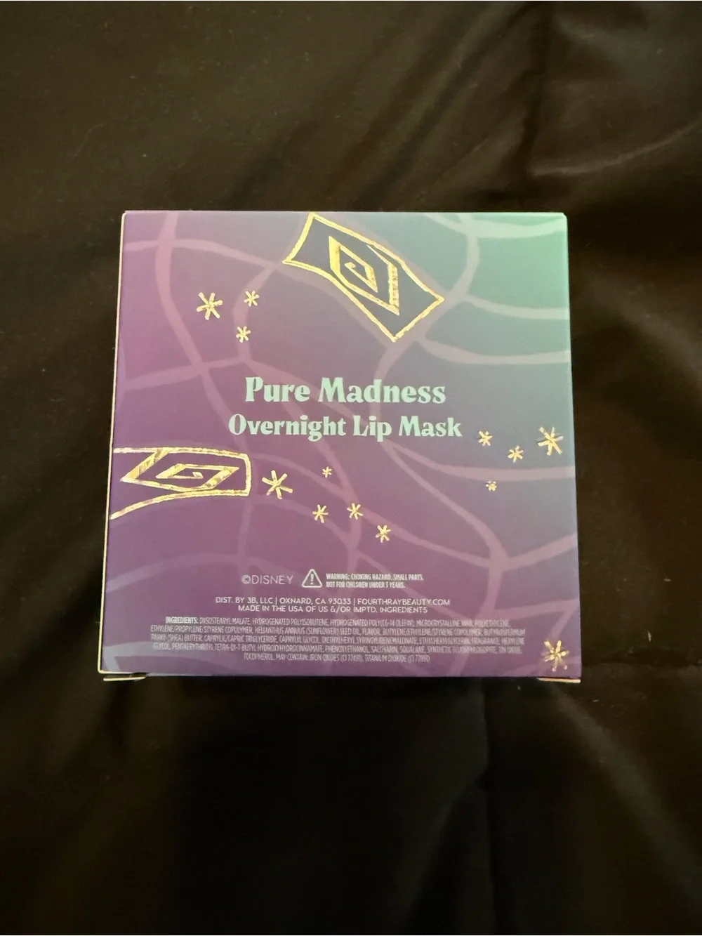 Alice In Wonderland Lip Mask